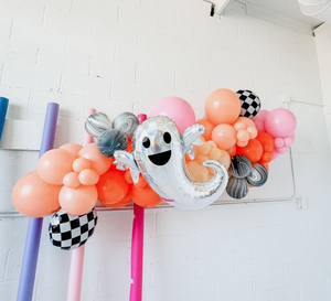 Halloween Garland (Grab and Go)