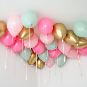 Free Float Balloons (Approx. 15 plain balloons per bundle)